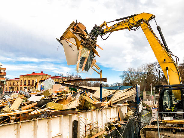 Best Yard Cleanup Services  in Morrisville, NY